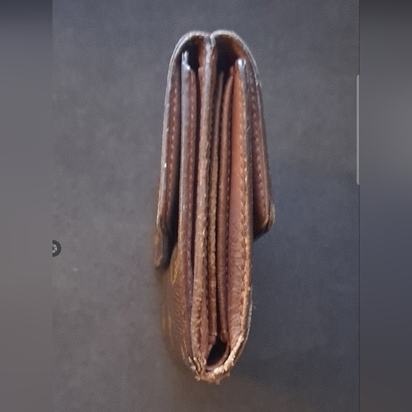 Louis Vuitton Monogram Elise Wallet Vintage-July 1997 Made in France - Picture 8 of 11